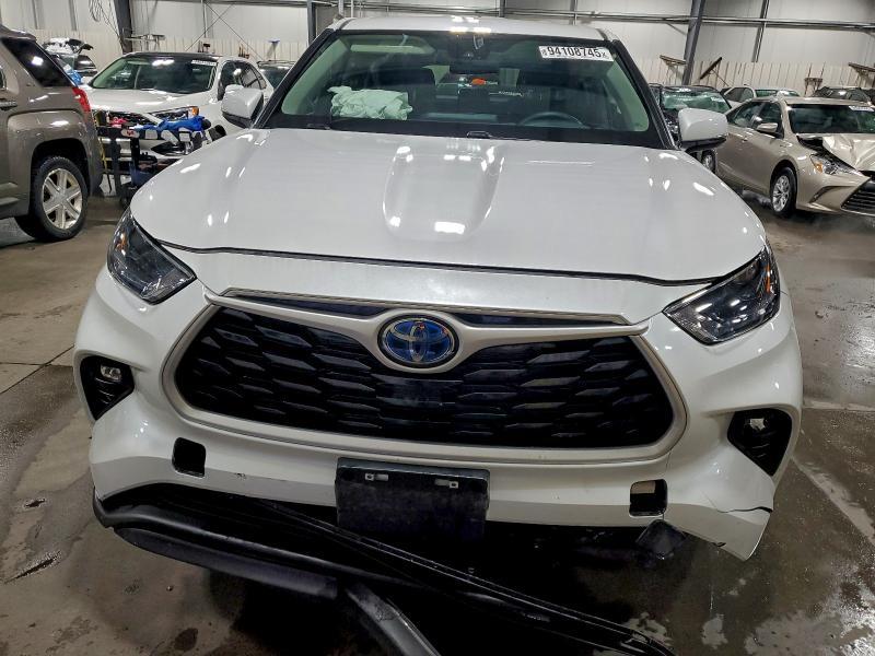 2023 Toyota Highlander Hybrid le