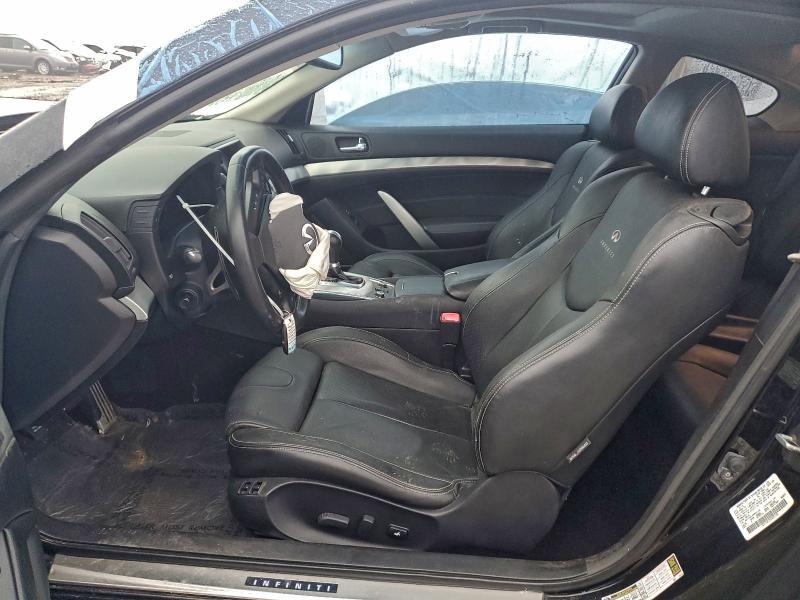 2013 Infiniti G37