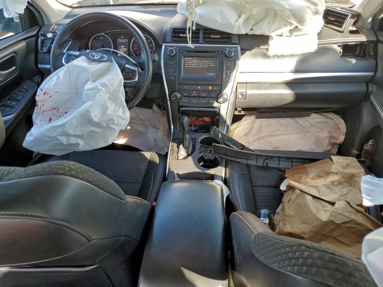 2015 Toyota Camry le