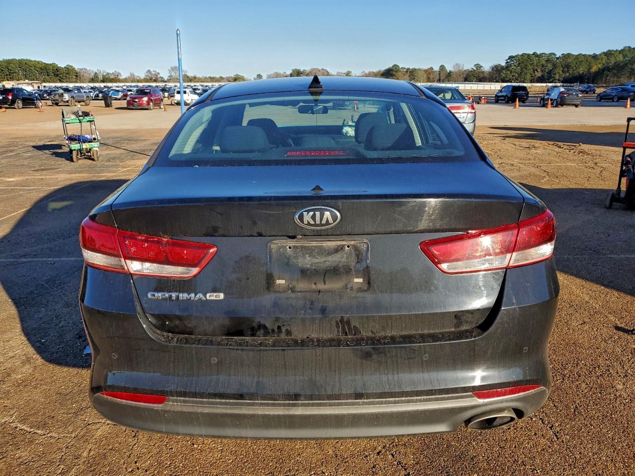 2017 KIA Optima lx