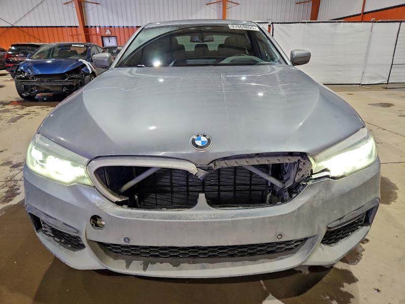 2019 BMW 530 xi