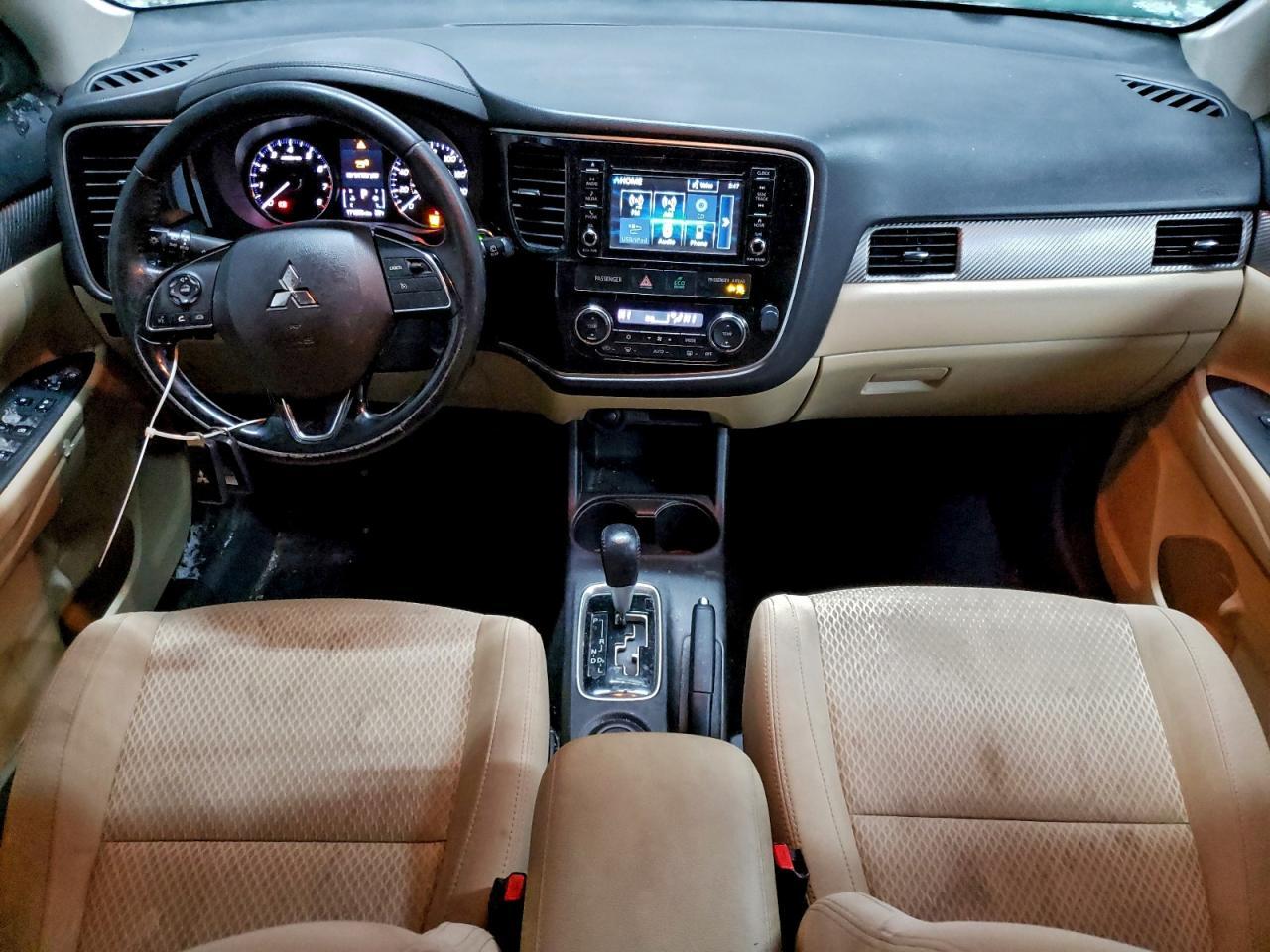 2016 Mitsubishi Outlander se