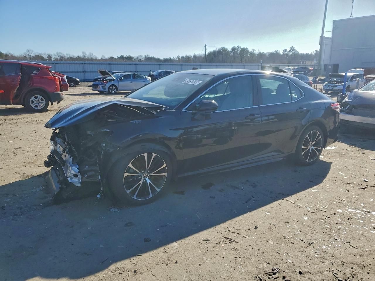 2020 Toyota Camry se