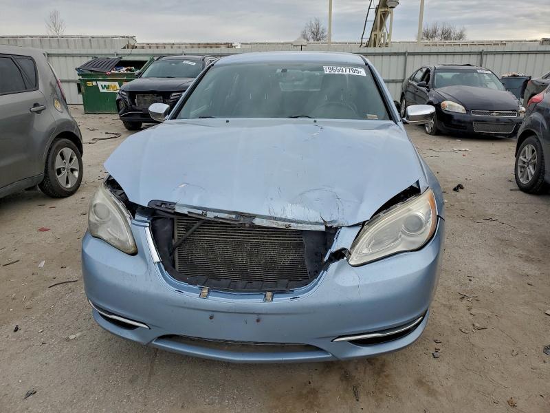 2012 Chrysler 200 Limited