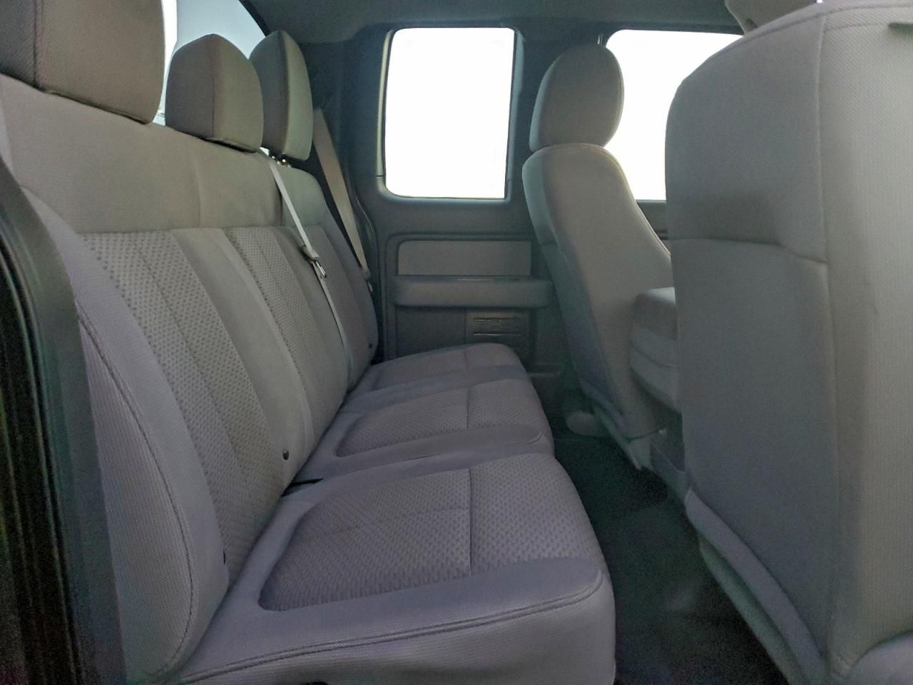 2012 Ford F150 Super cab