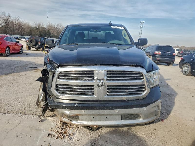 2018 Dodge Ram 1500 slt