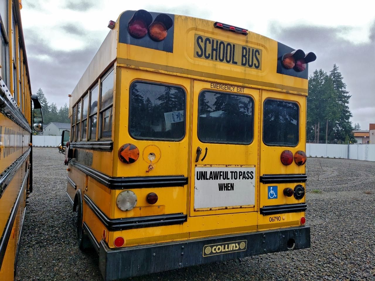 2000 Ford Econoline-School Bus