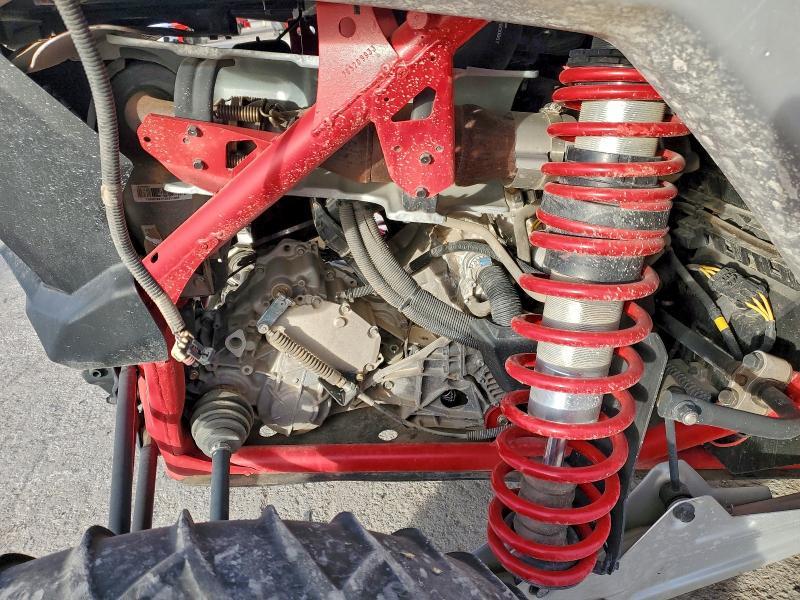 2024 Can-Am 2024 can Maverick X-utility Vehicle