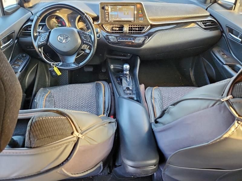 2018 Toyota C-hr xle