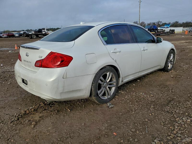 2011 Infiniti G37 Base