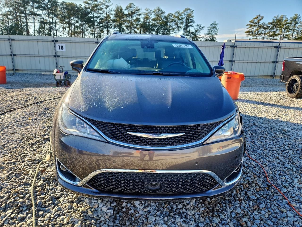 2018 Chrysler Pacifica Touring l