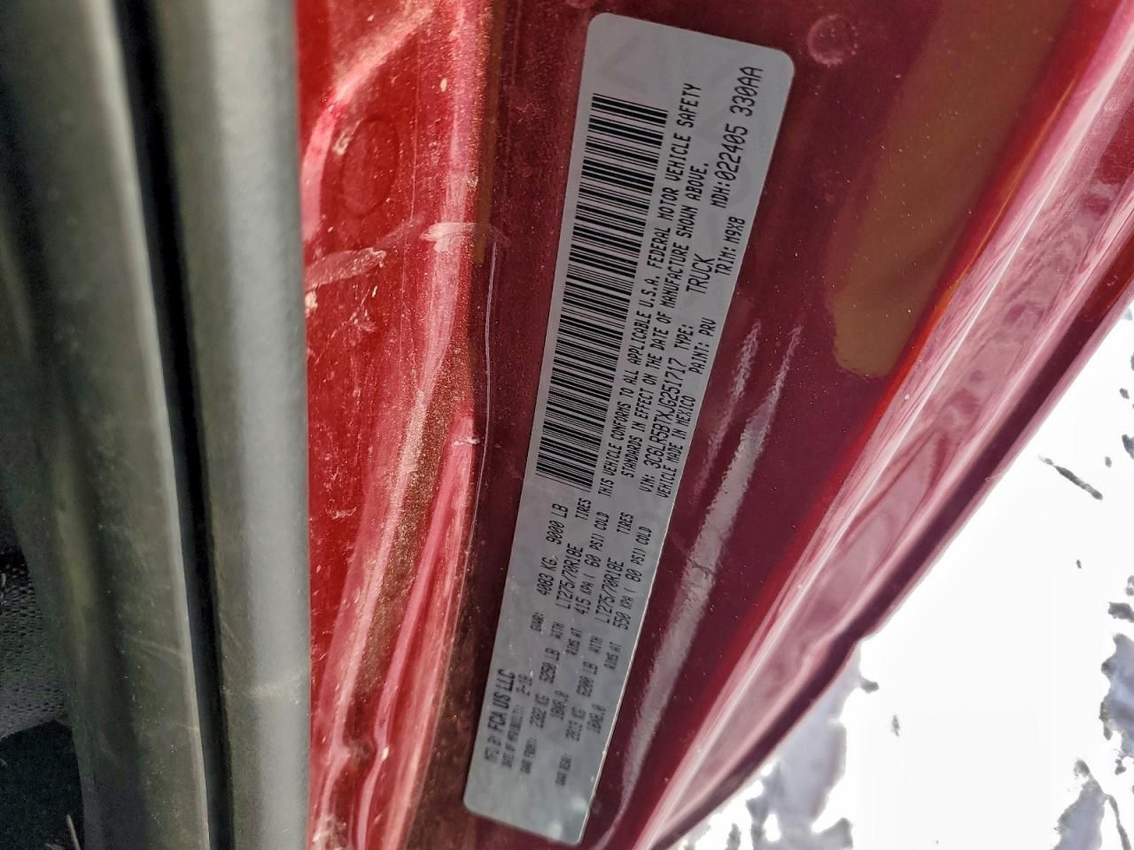 2018 Dodge Ram 2500 slt 4X4 8' box