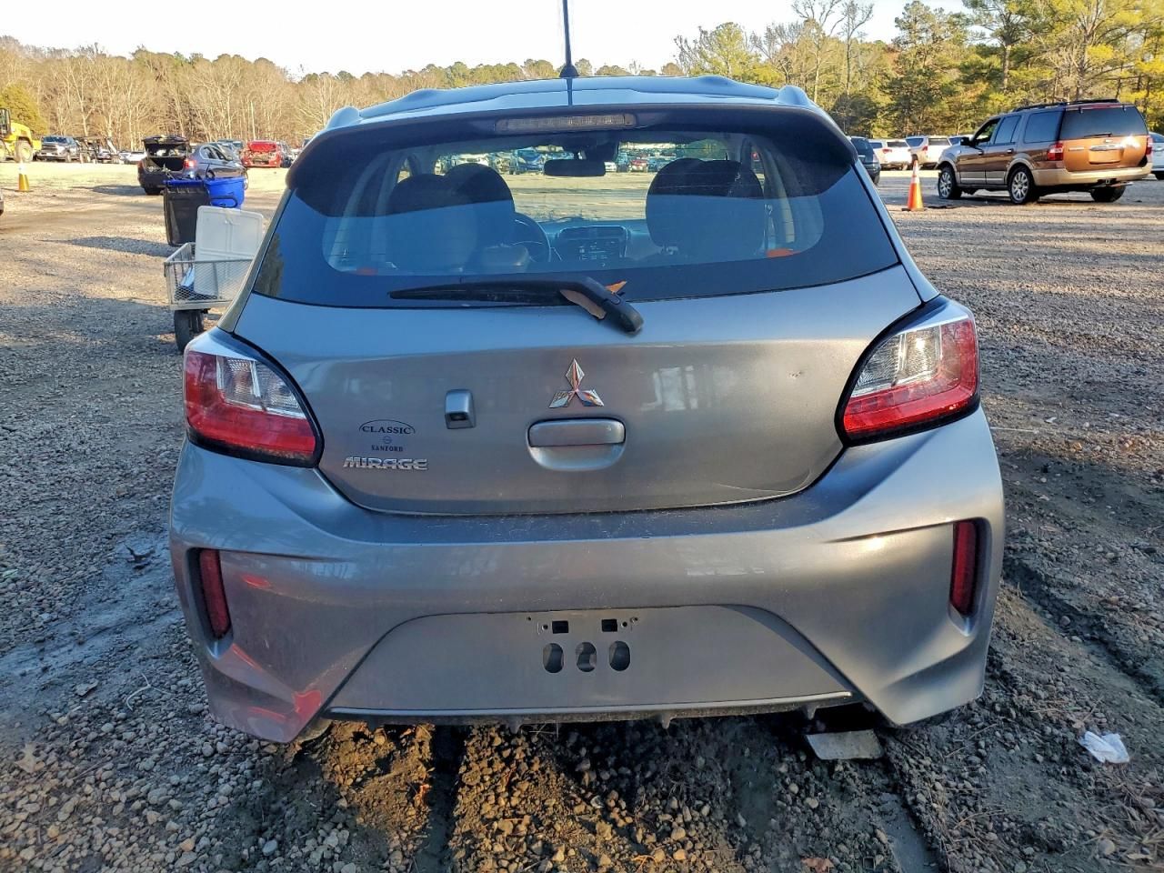 2021 Mitsubishi Mirage es