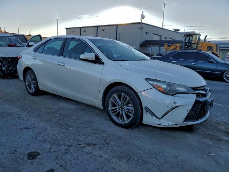 2015 Toyota Camry le
