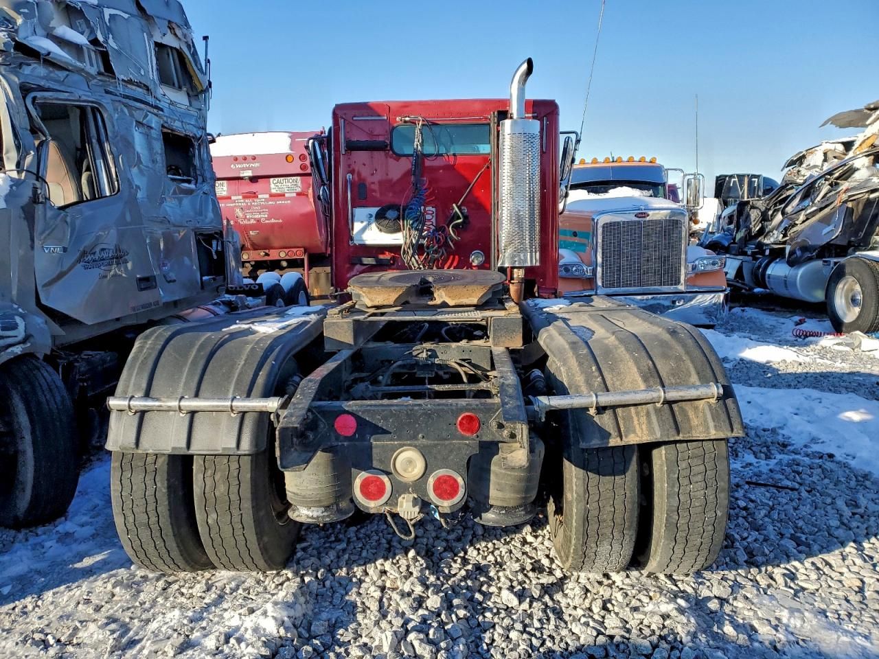 2007 Freightliner Columbia 120 Semi Truck