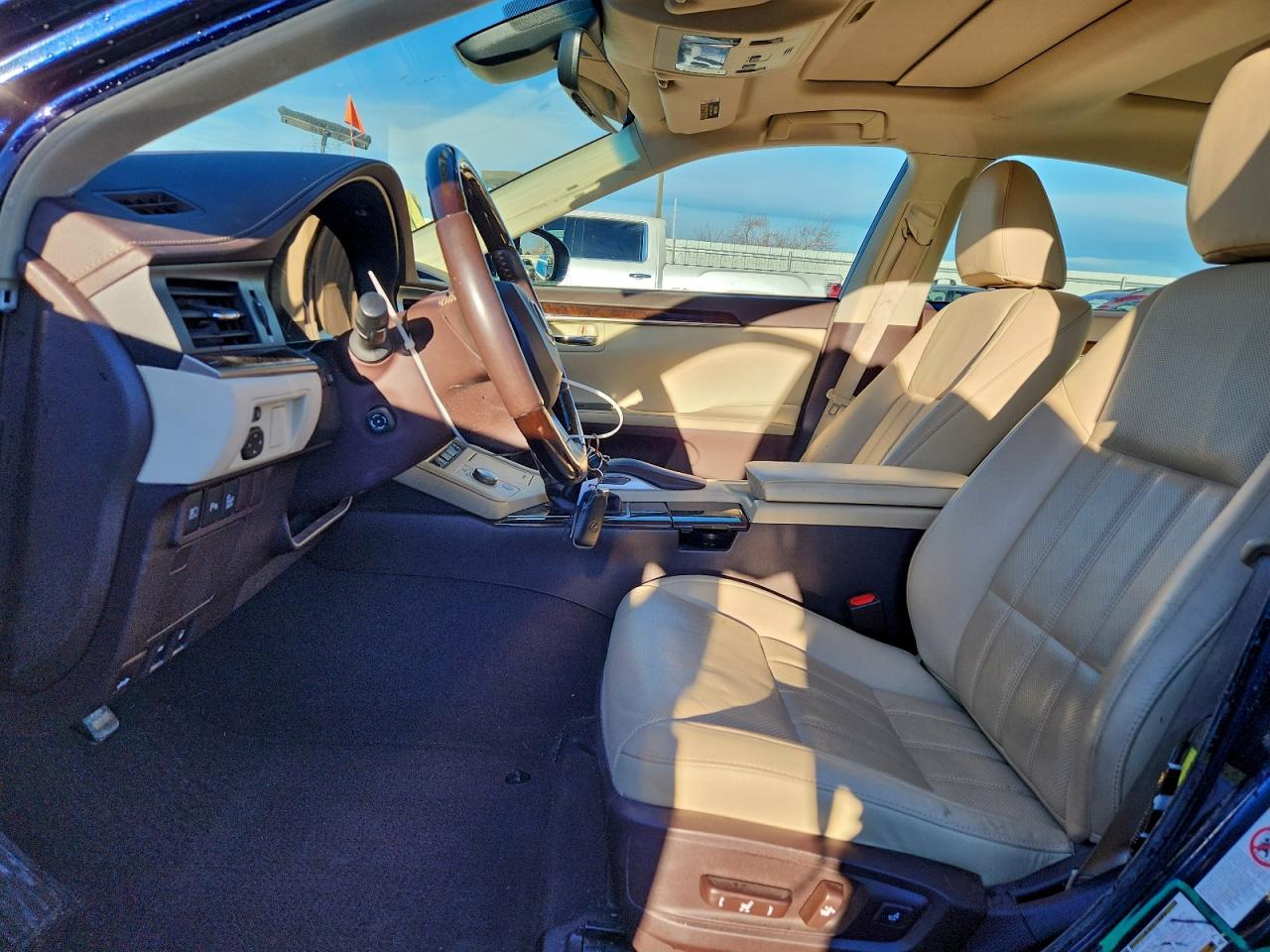 2018 Lexus ES