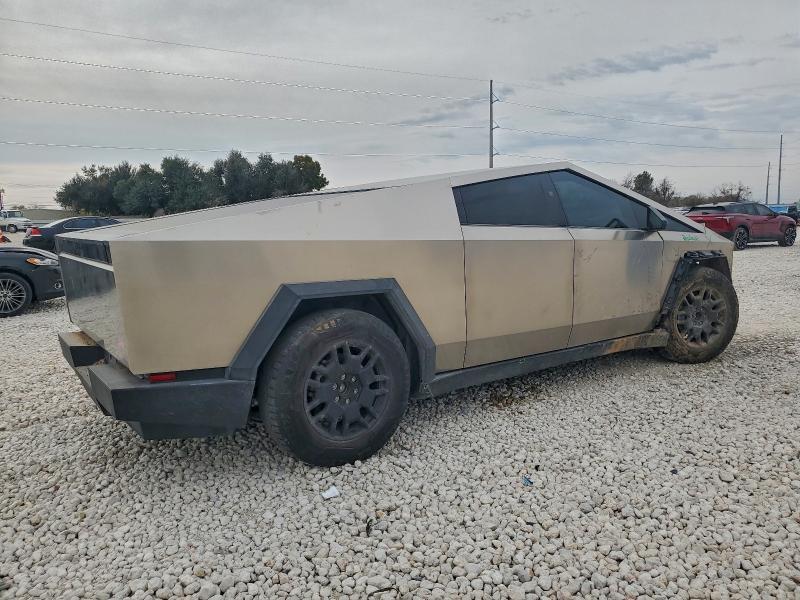 2024 Tesla Cybertruck