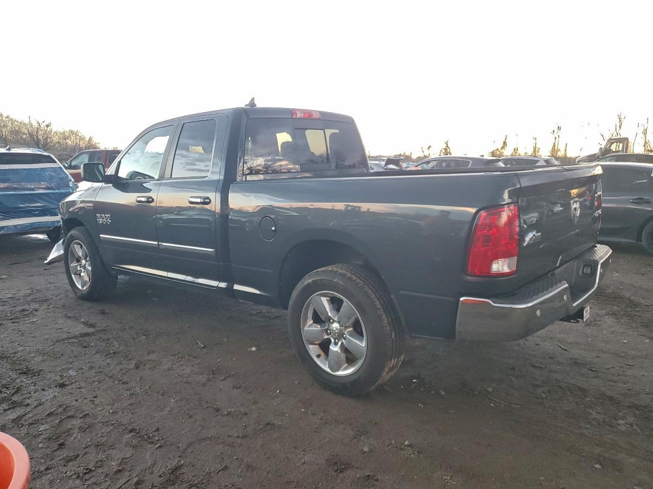 2015 Dodge RAM 1500 SLT