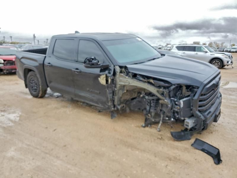 2026 Toyota Tundra Crewmax SR5