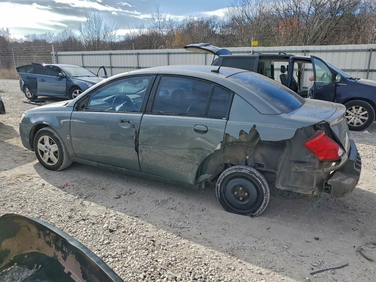 2006 Saturn Ion Level 2