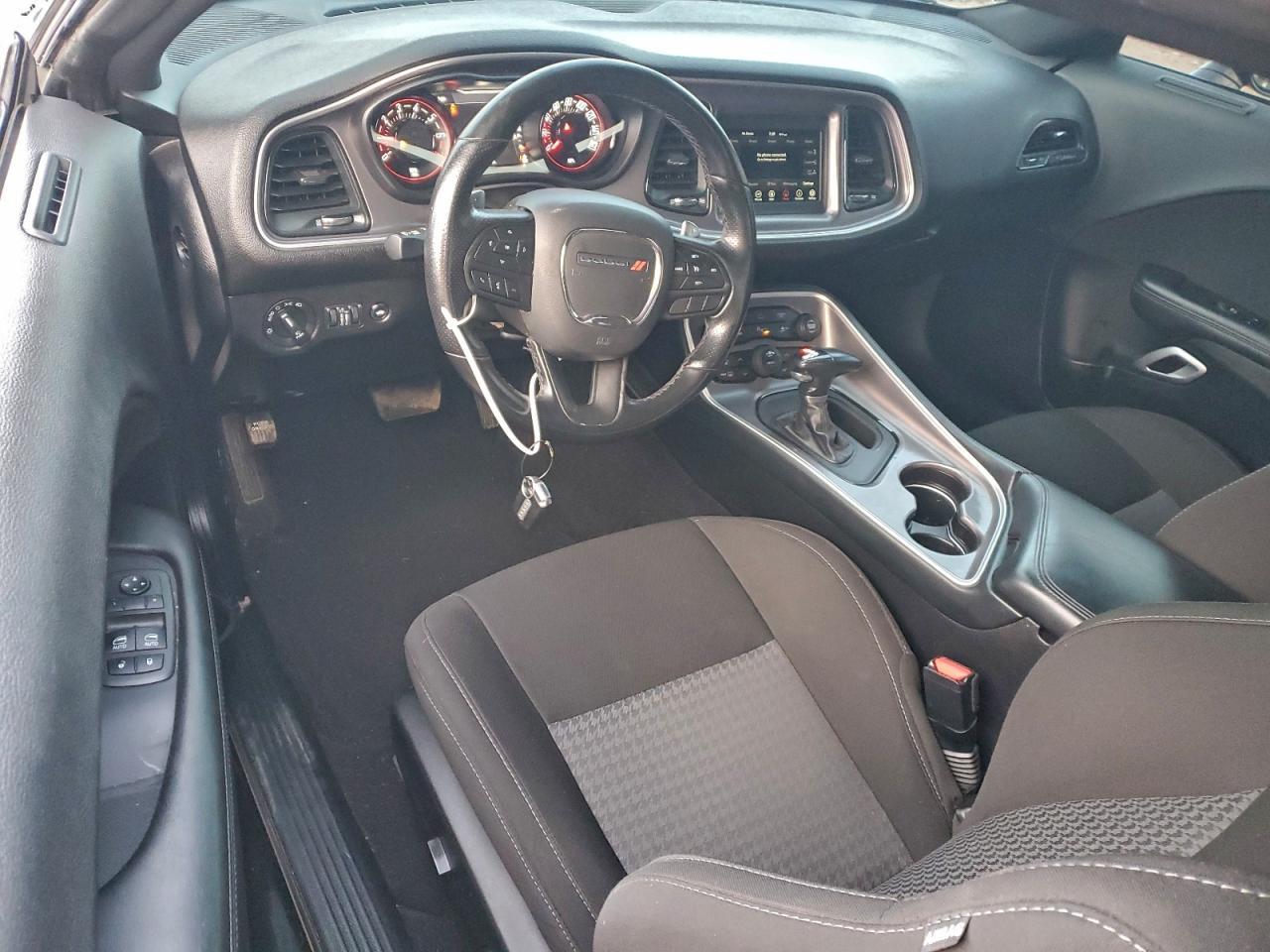 2022 Dodge Challenger gt