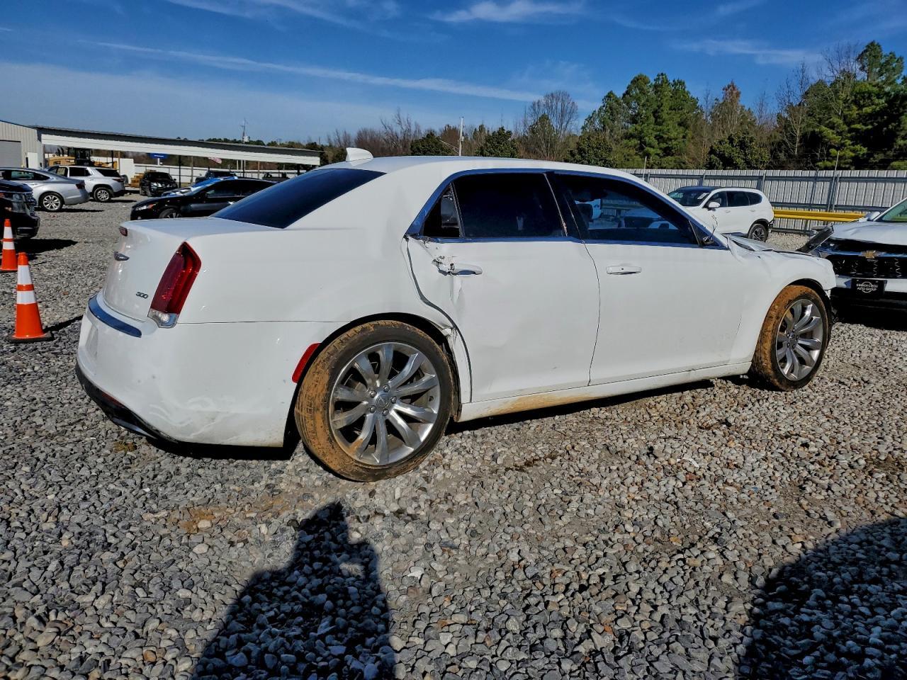 2018 Chrysler 300 Touring