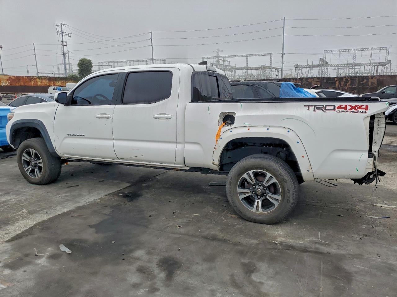 2017 Toyota Tacoma Double cab