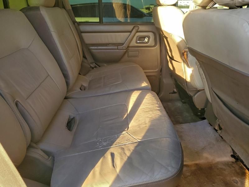 1997 Mitsubishi Montero ls