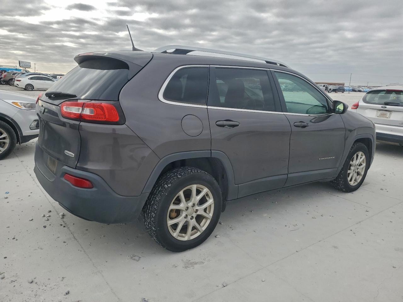 2018 Jeep Cherokee Latitude Plus
