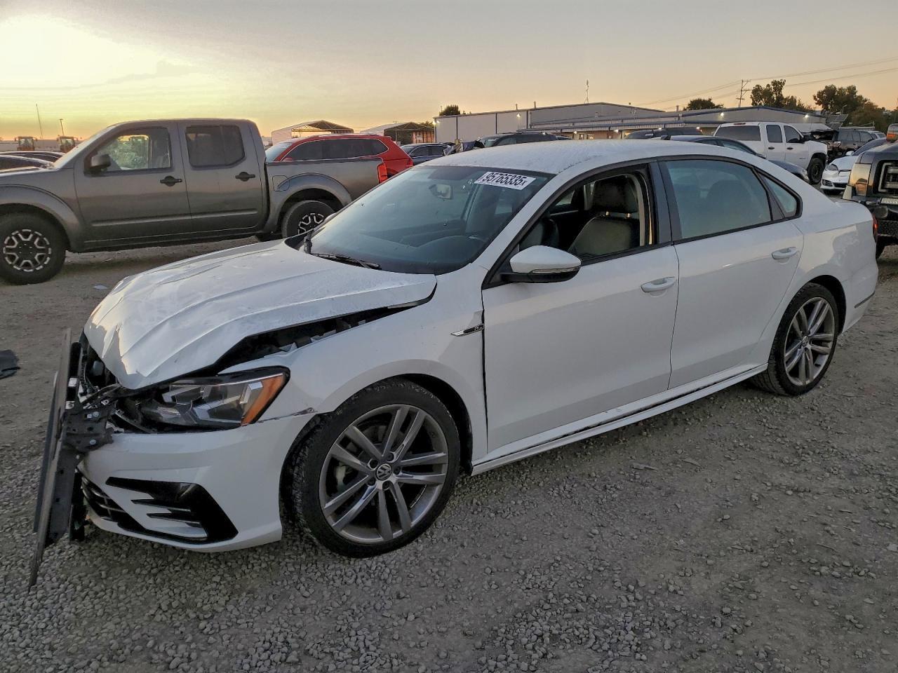 2018 Volkswagen Passat s