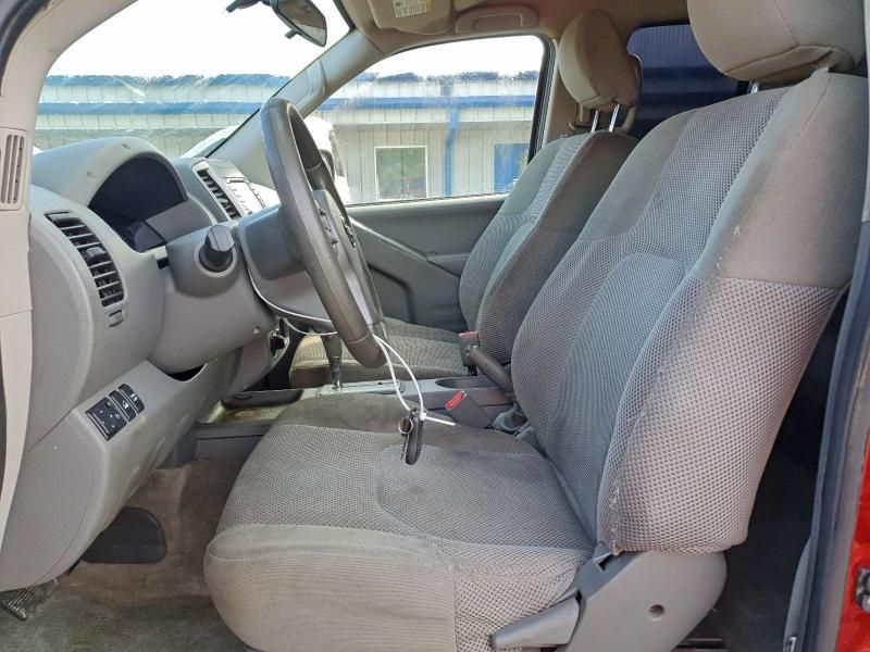 2018 Nissan Frontier s