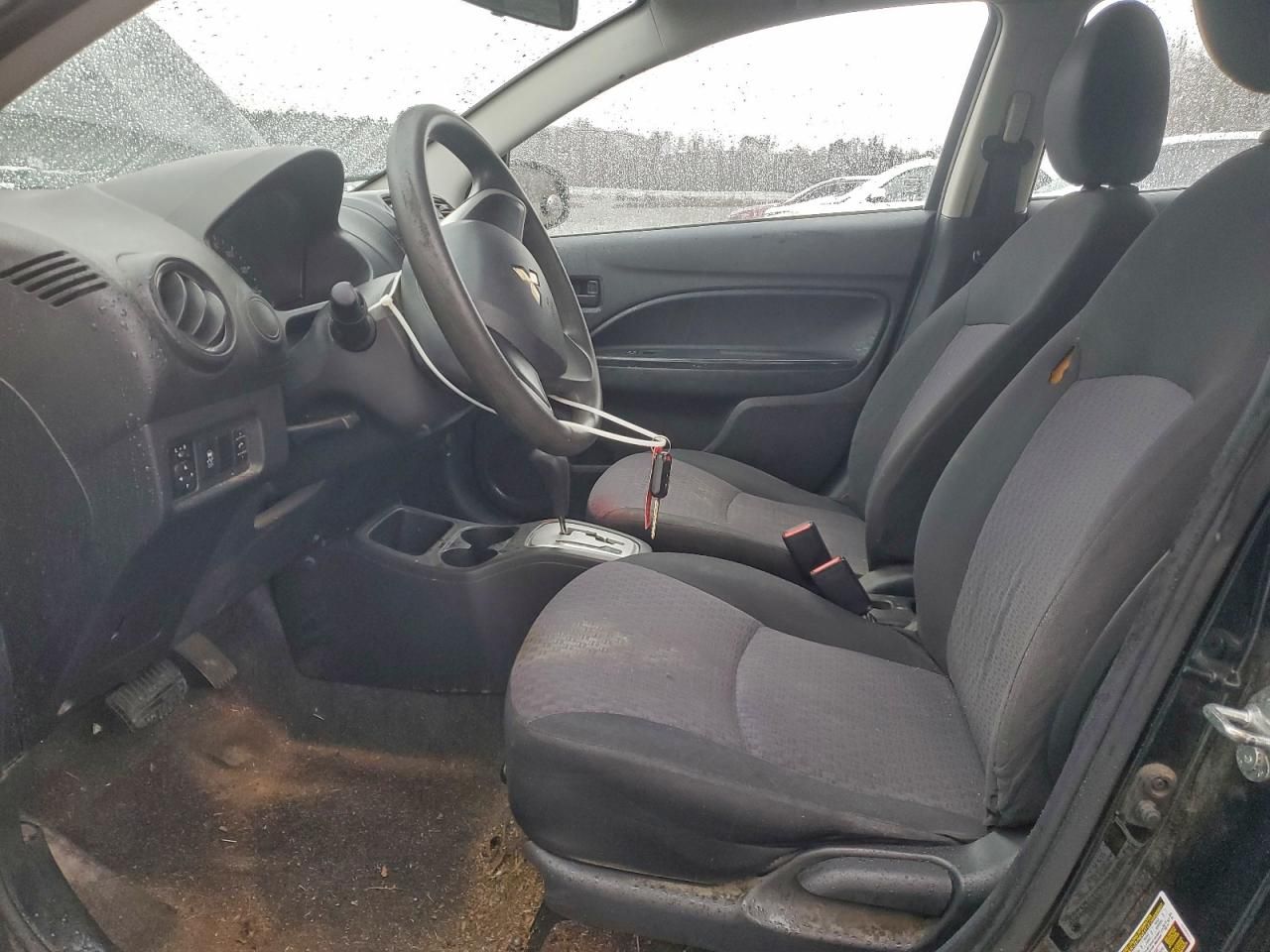 2017 Mitsubishi Mirage es