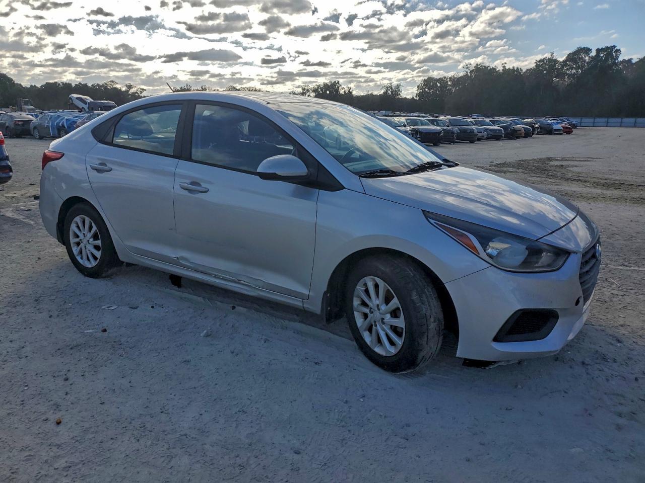 2018 Hyundai Accent se