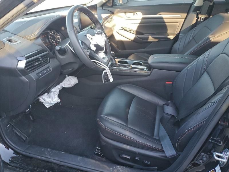 2024 Nissan Altima sr