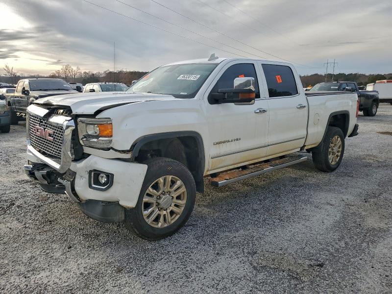 2016 GMC Sierra K3500 Denali