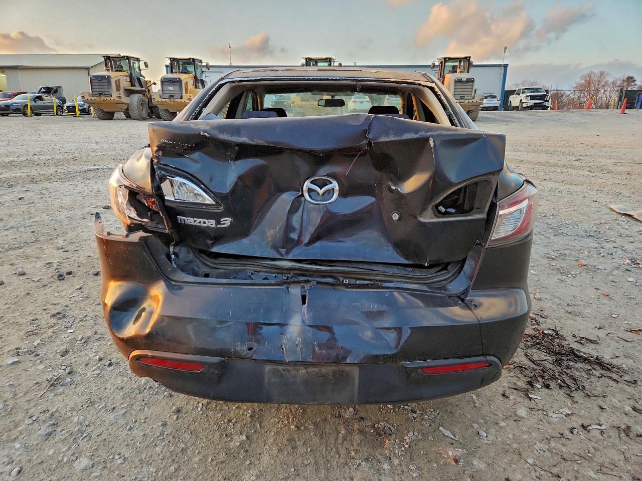 2010 Mazda 3 I