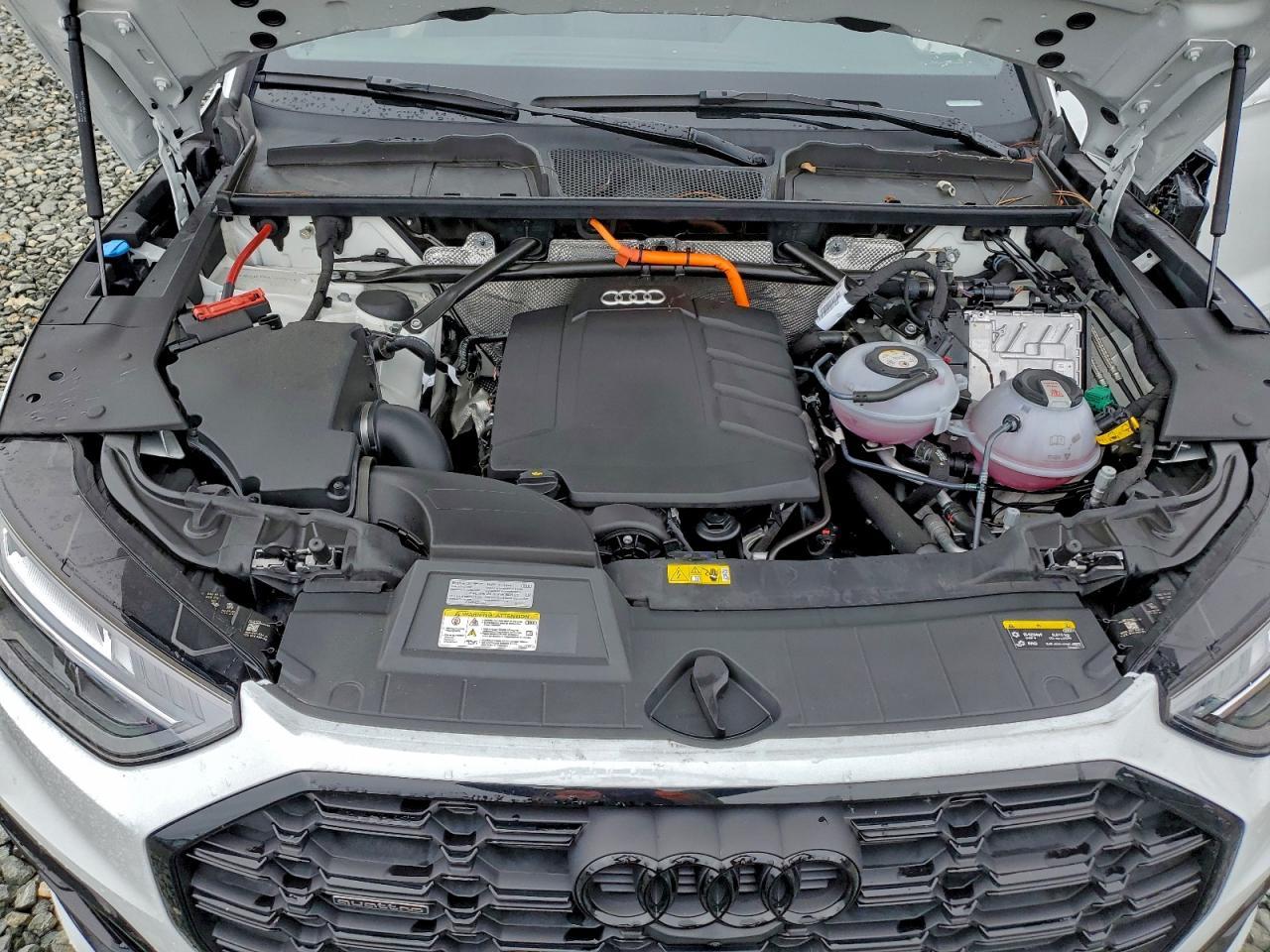2024 Audi Q5 e Premium Plus 55