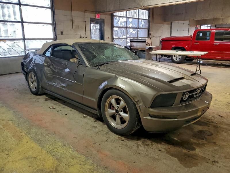 2005 Ford Mustang