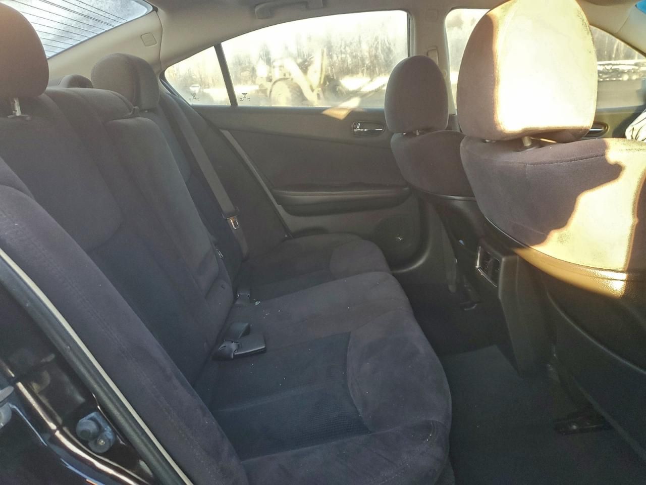 2011 Nissan Maxima s