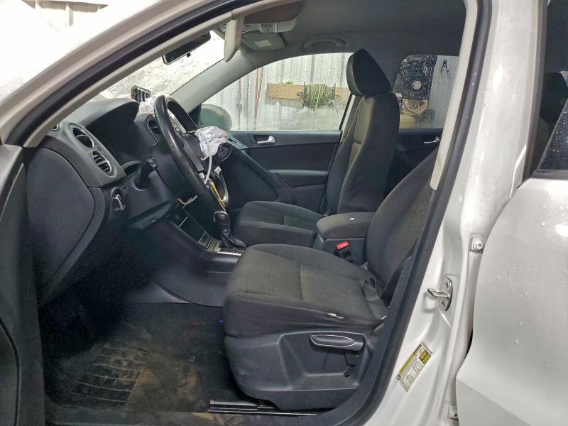 2013 Volkswagen Tiguan s