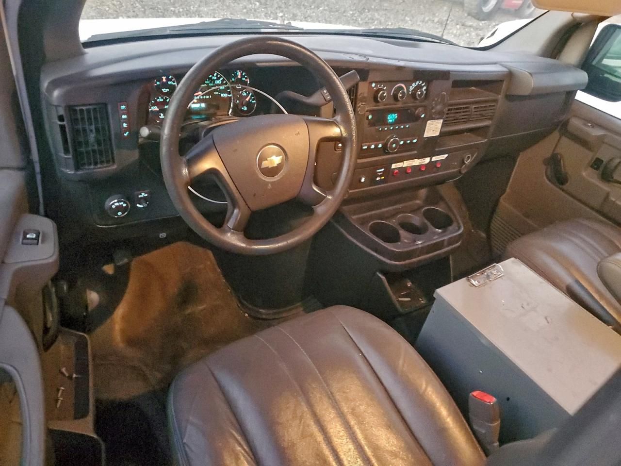 2013 Chevrolet Express G2500