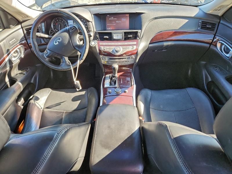 2015 Infiniti Q70 3.7