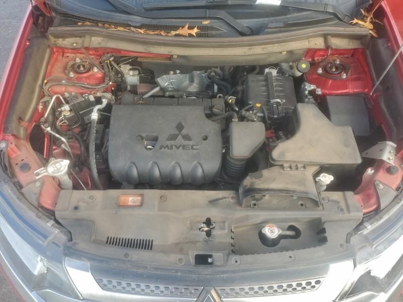 2020 Mitsubishi Outlander es