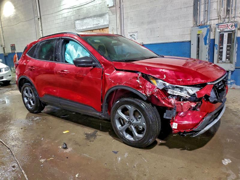 2025 Ford Escape st Line