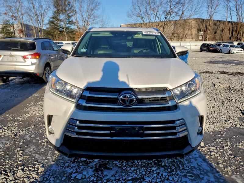 2017 Toyota Highlander Limited
