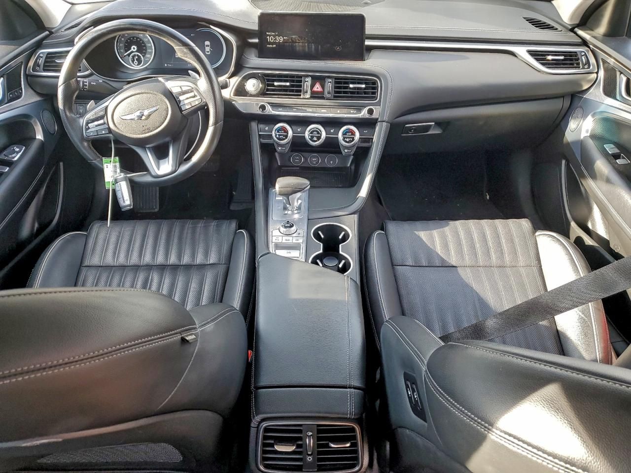 2022 Genesis G70 Base