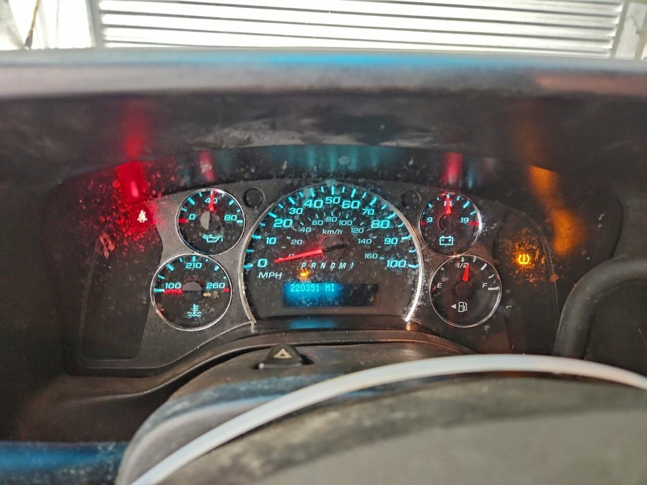 2013 Chevrolet Express 2500 Utility / Service Van