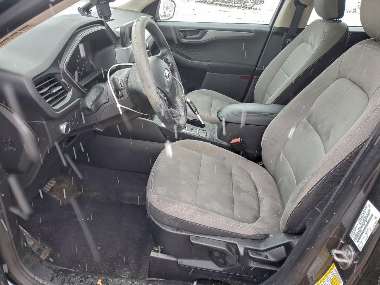 2020 Ford Escape s