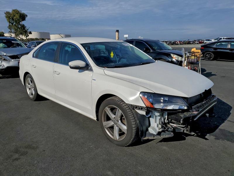 2014 Volkswagen Passat s