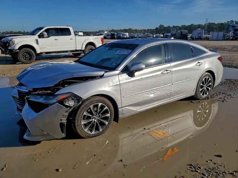 2019 Toyota Avalon xle